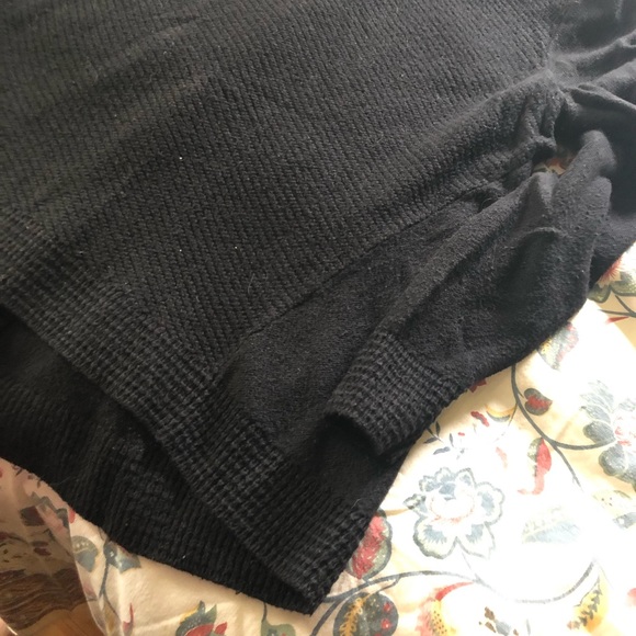 Madewell black sweater w back zipper, size L - Picture 8 of 9